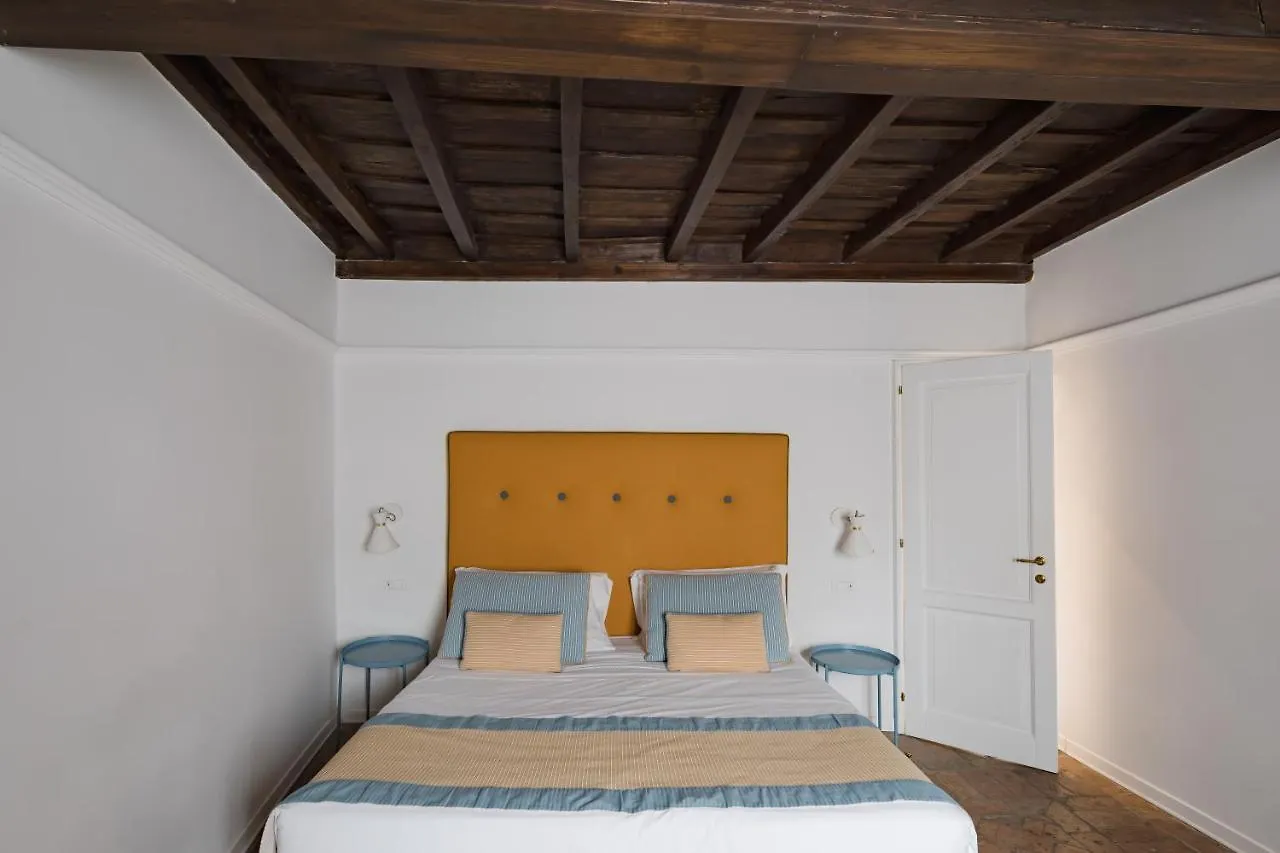 Palazzo Lupardi Relais Bed and Breakfast Ρώμη